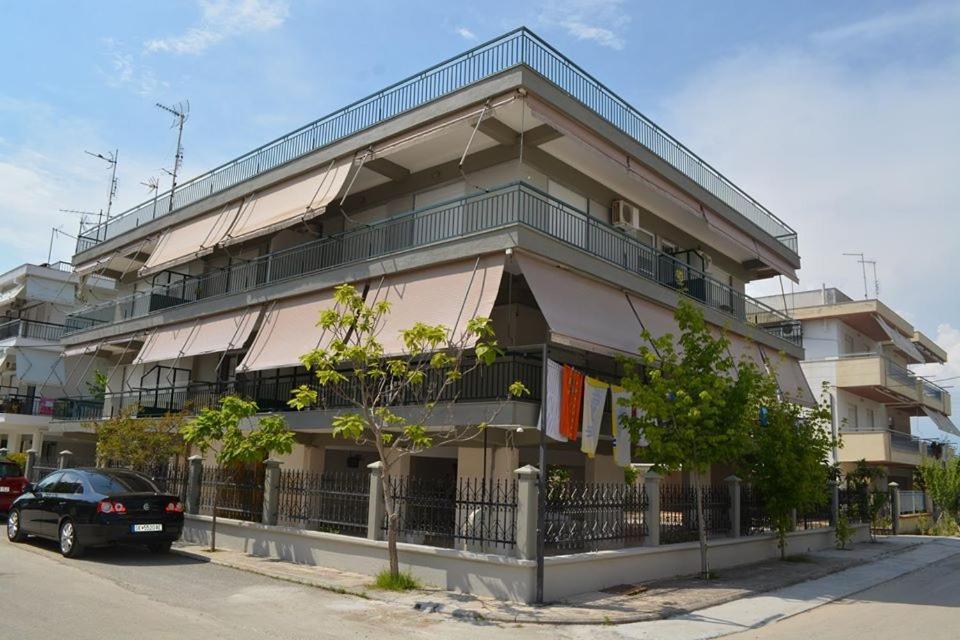 Zoi Apartments Paralia Dionysiou Exterior foto