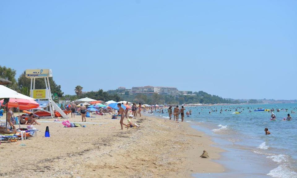 Zoi Apartments Paralia Dionysiou Exterior foto